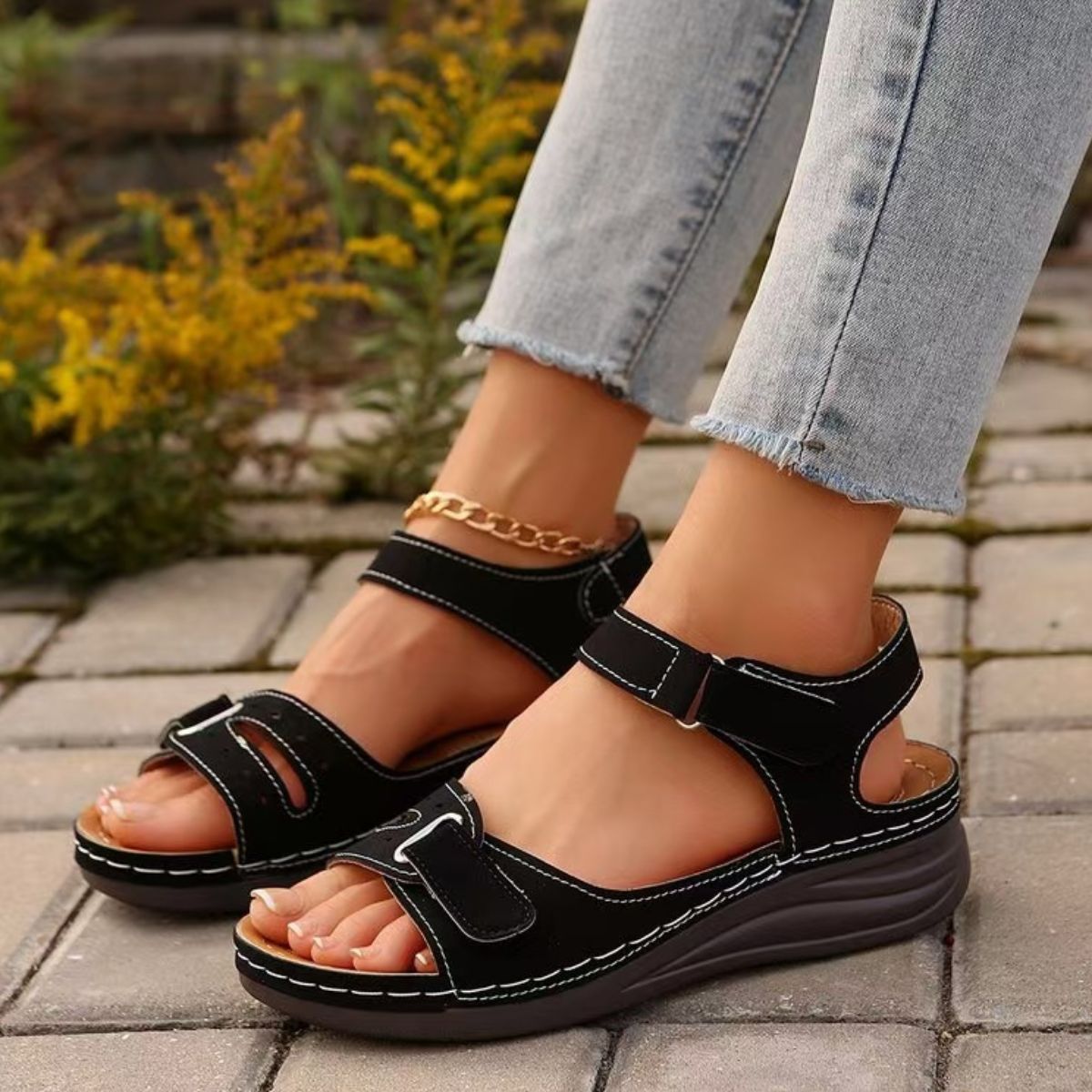 PU Leather Wedge Buckle Sandals